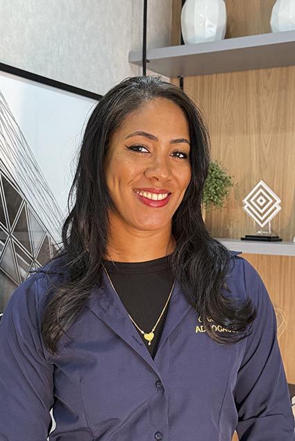 Ailane Santos, equipe da Cardoso Advocacia